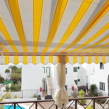 Apartment Pelicanos *